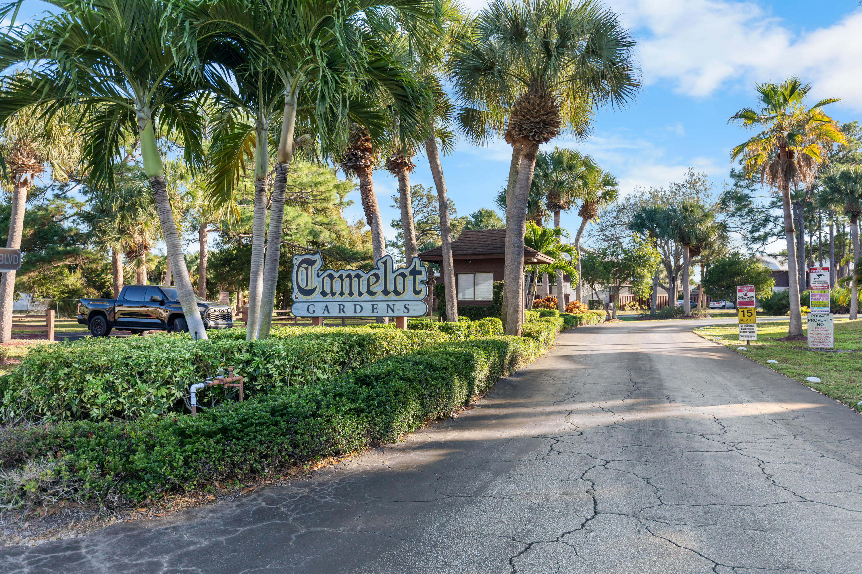 CAMELOT GARDENS-PHASE TEN- BLDG 23 UNIT B - Residential