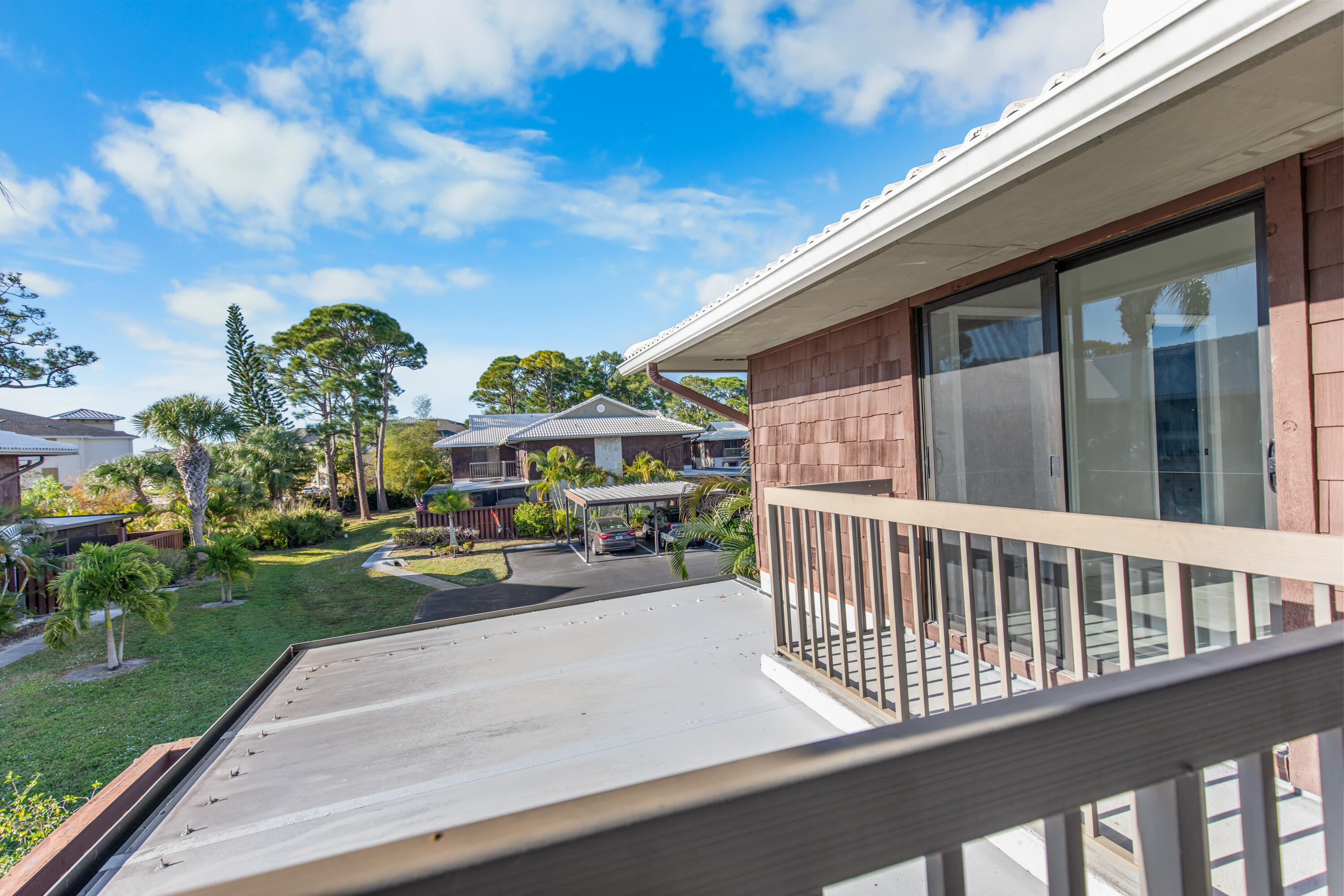 CAMELOT GARDENS-PHASE TEN- BLDG 23 UNIT B - Residential