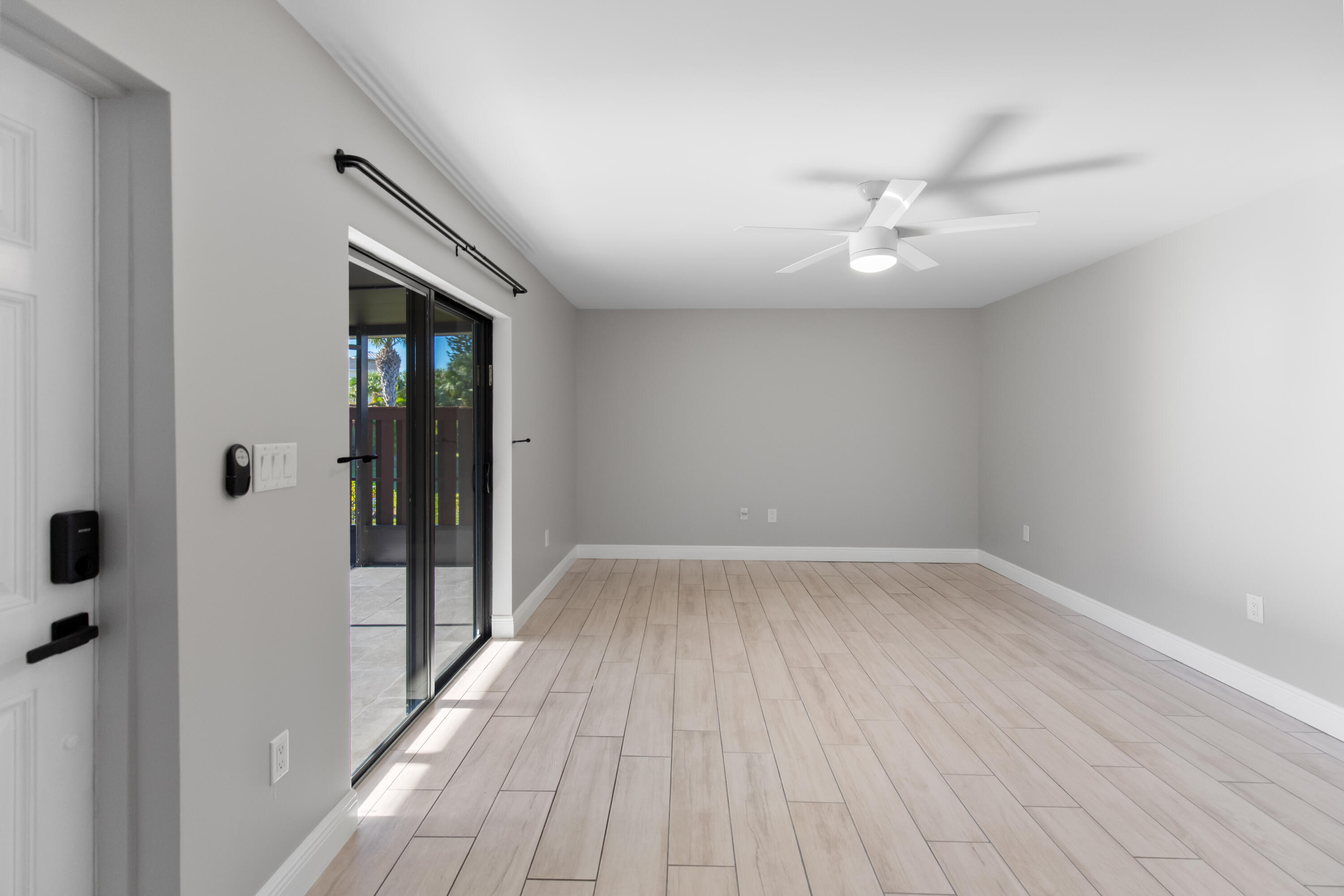 CAMELOT GARDENS-PHASE TEN- BLDG 23 UNIT B - Residential