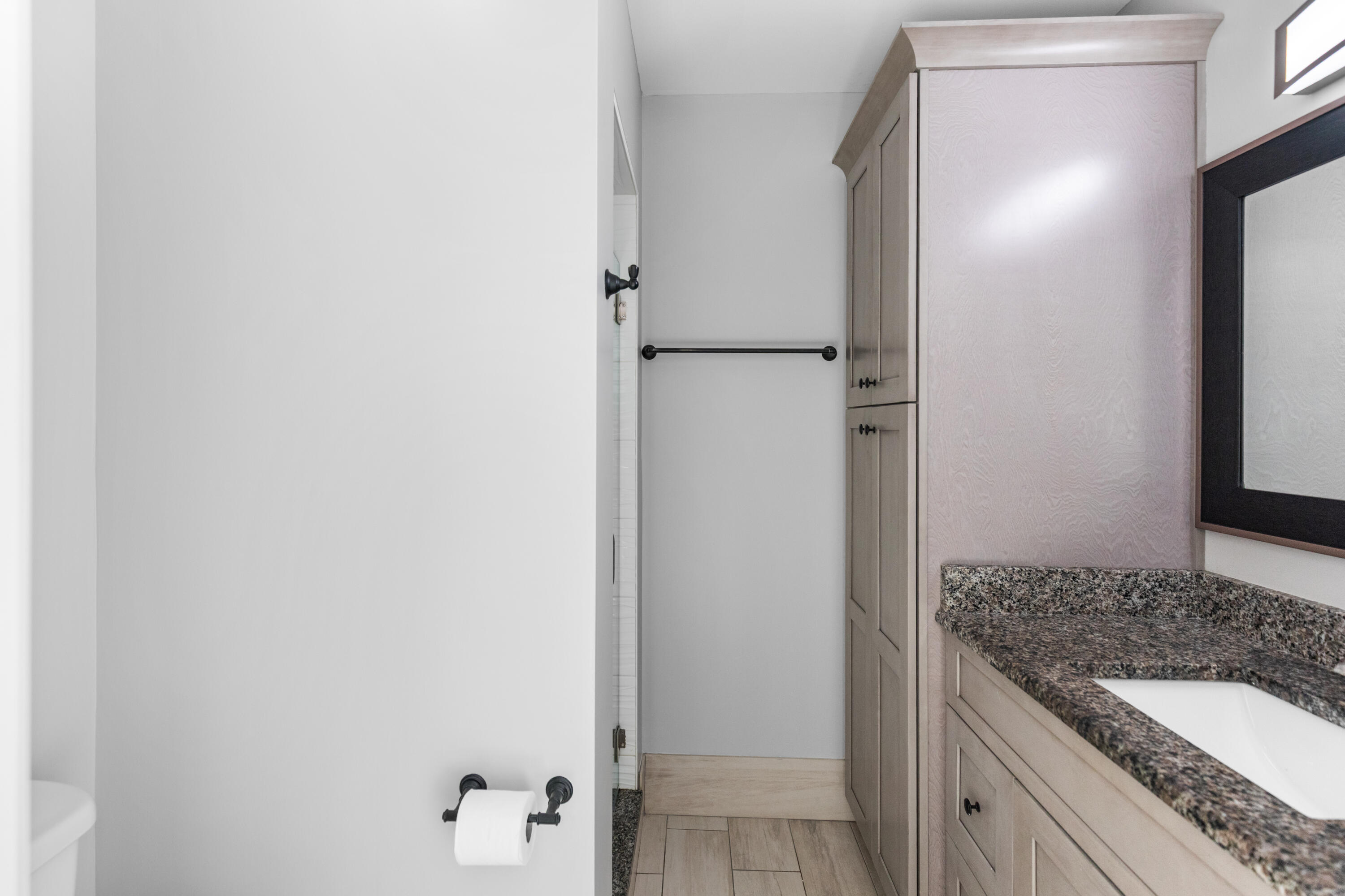 CAMELOT GARDENS-PHASE TEN- BLDG 23 UNIT B - Residential