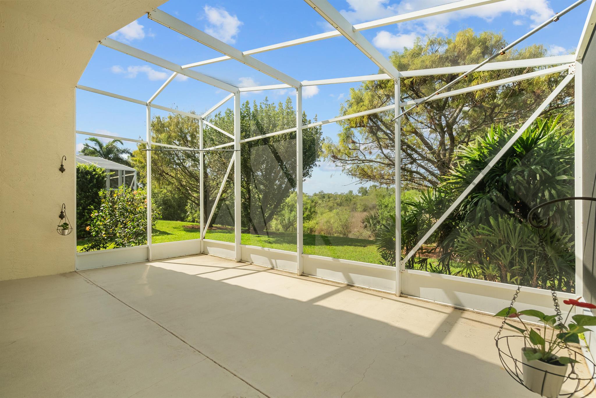 WILLOUGHBY (AKA WILLOUGHBY GLEN) - Residential