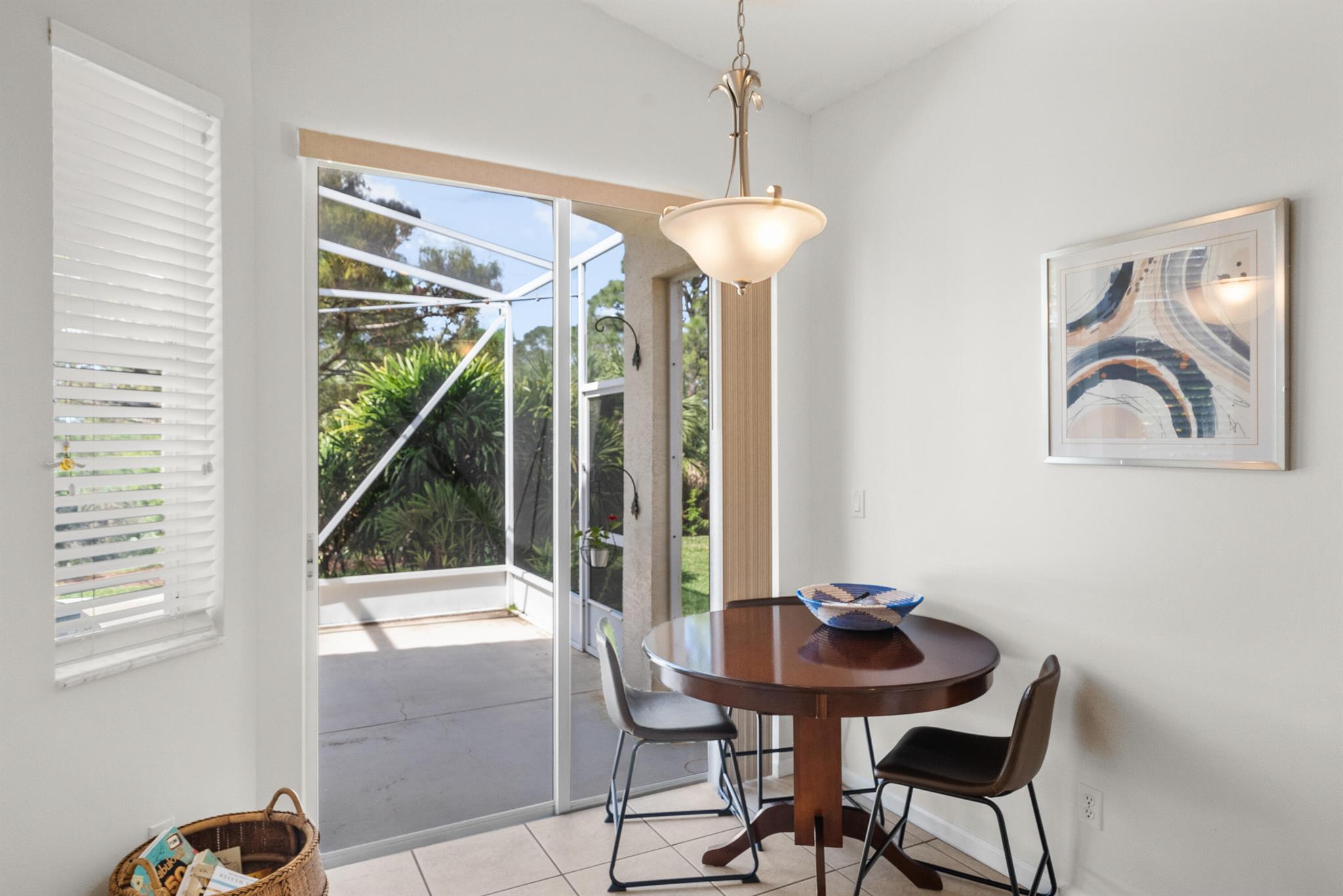 WILLOUGHBY (AKA WILLOUGHBY GLEN) - Residential