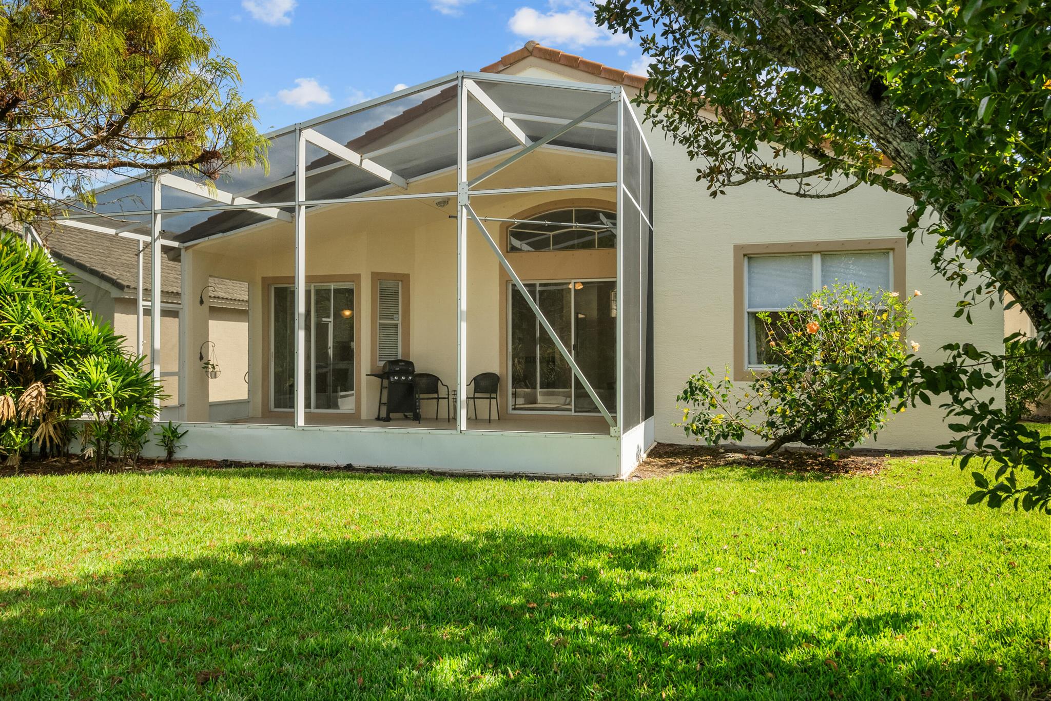 WILLOUGHBY (AKA WILLOUGHBY GLEN) - Residential