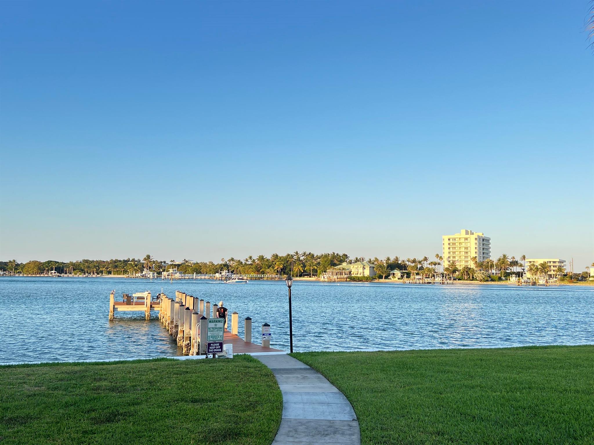 BROADVIEW CONDO - Residential Lease