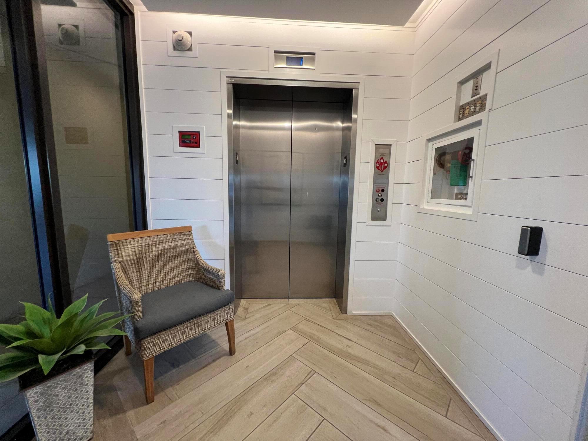 BROADVIEW CONDO - Residential Lease