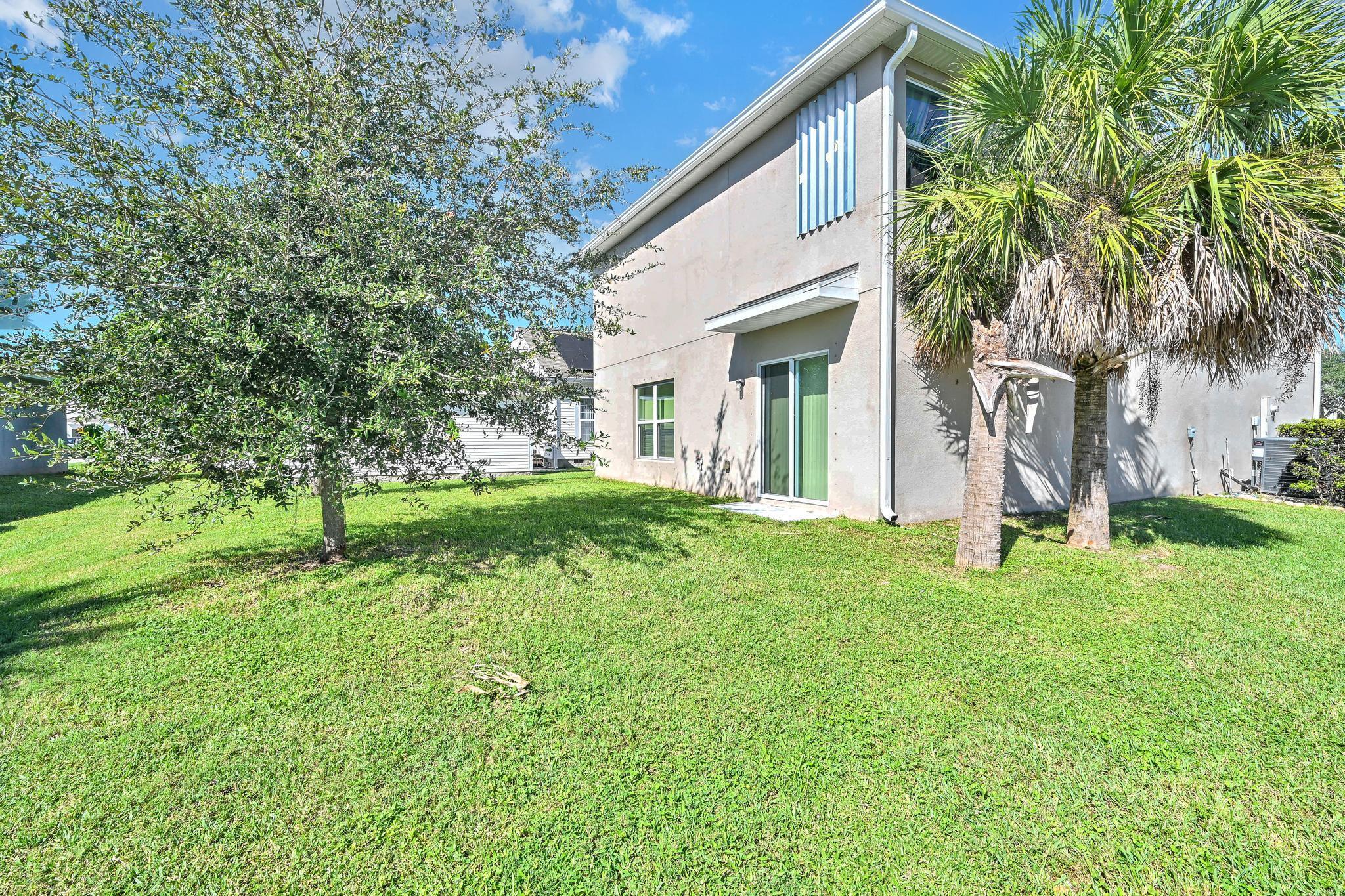 MAGNOLIA SQUARE - Residential Lease