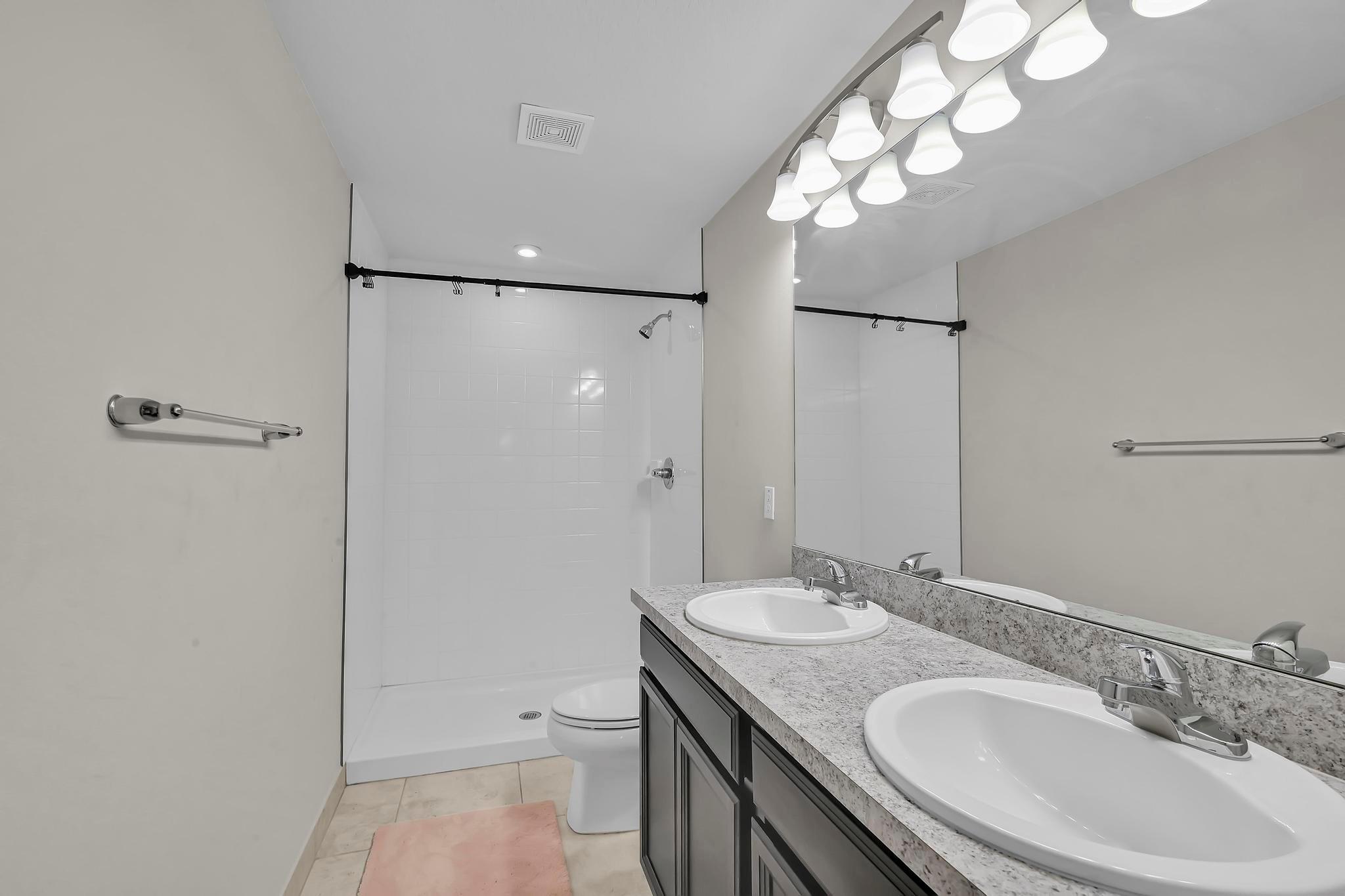 MAGNOLIA SQUARE - Residential Lease