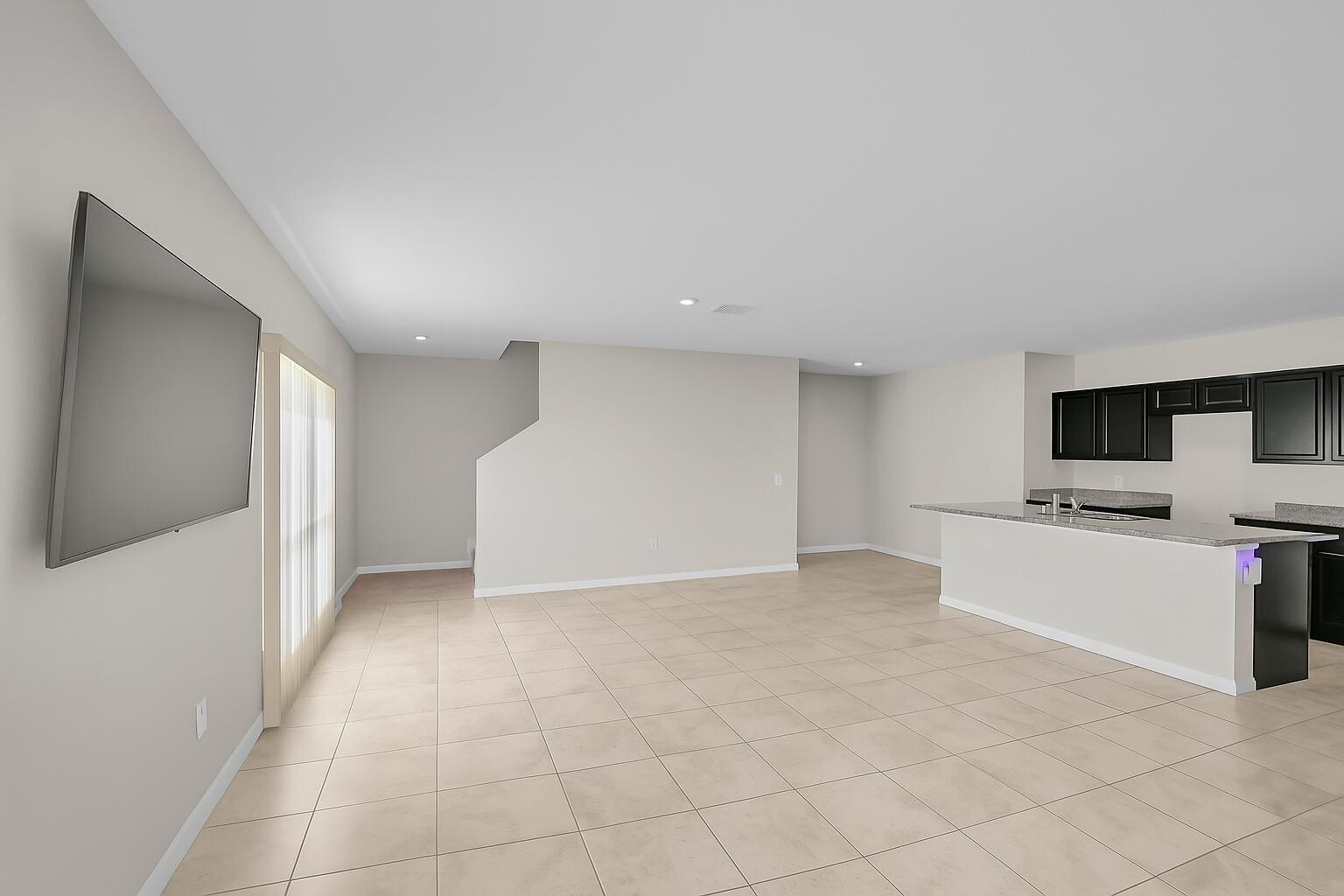 MAGNOLIA SQUARE - Residential Lease