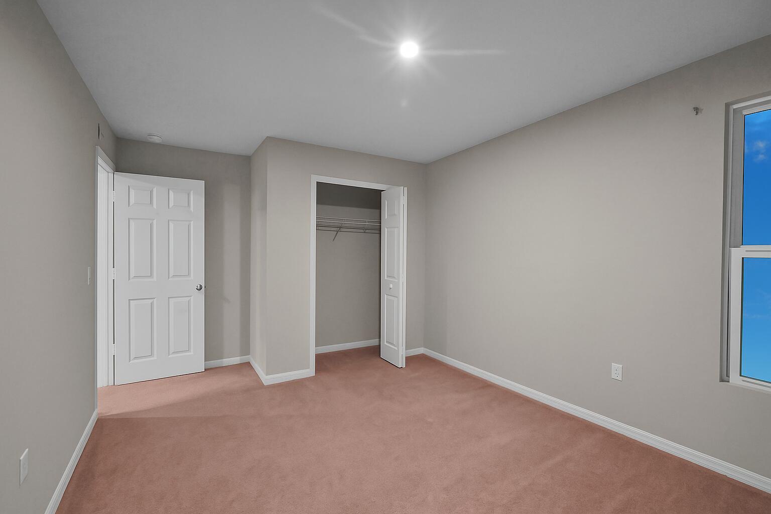 MAGNOLIA SQUARE - Residential Lease