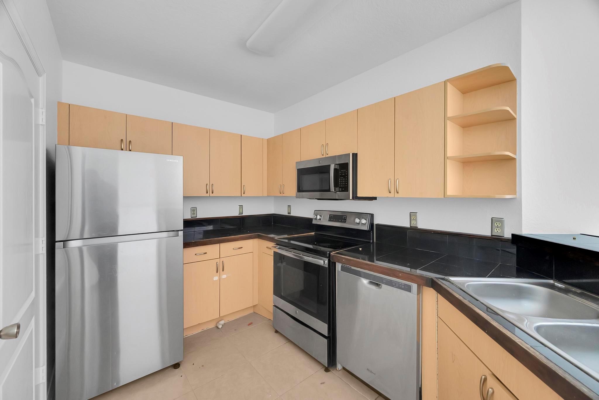 THE BELMONT II AT ST LUCIE WEST, A CONDOMINIUM - Residential Lease