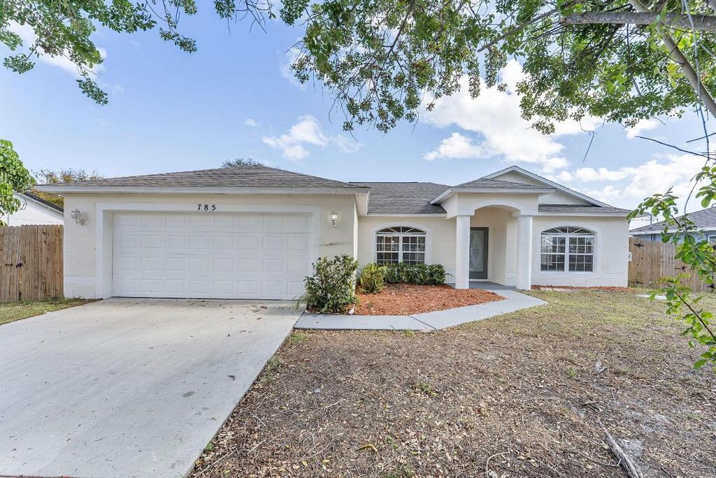 Photo of 785 NW Kingston Street, Port Saint Lucie, FL 34983 (MLS # R11156161)