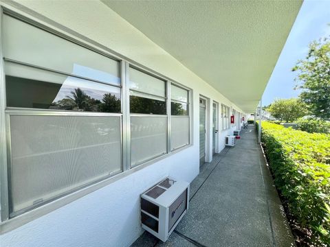 A home in Deerfield Beach