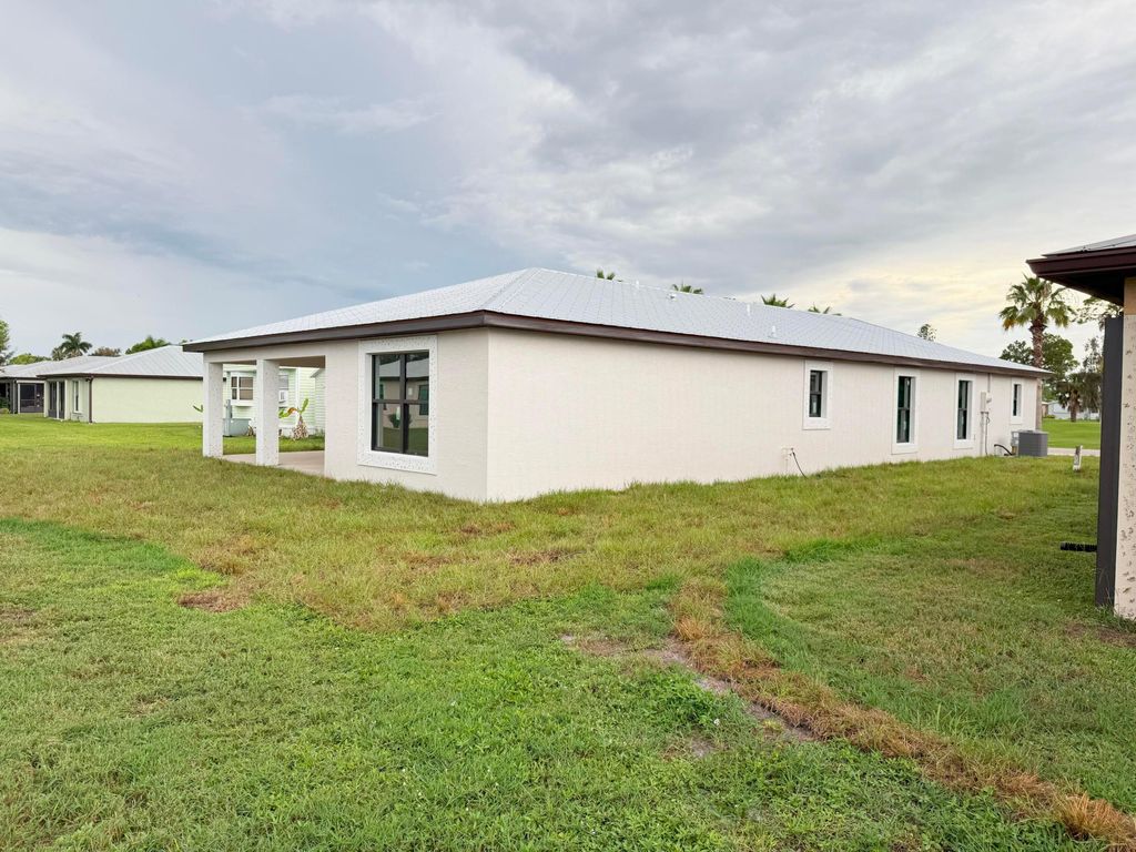 Photo of 44 Silver Oak Drive, Port Saint Lucie, FL 34952 (MLS # R11121894)