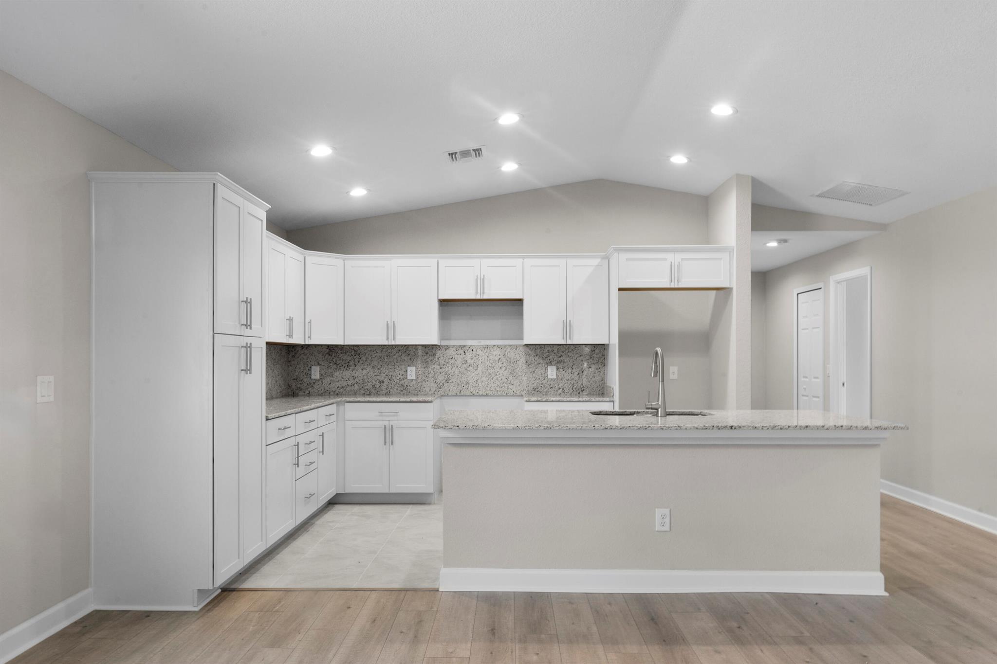 Spanish Lakes One - Residential