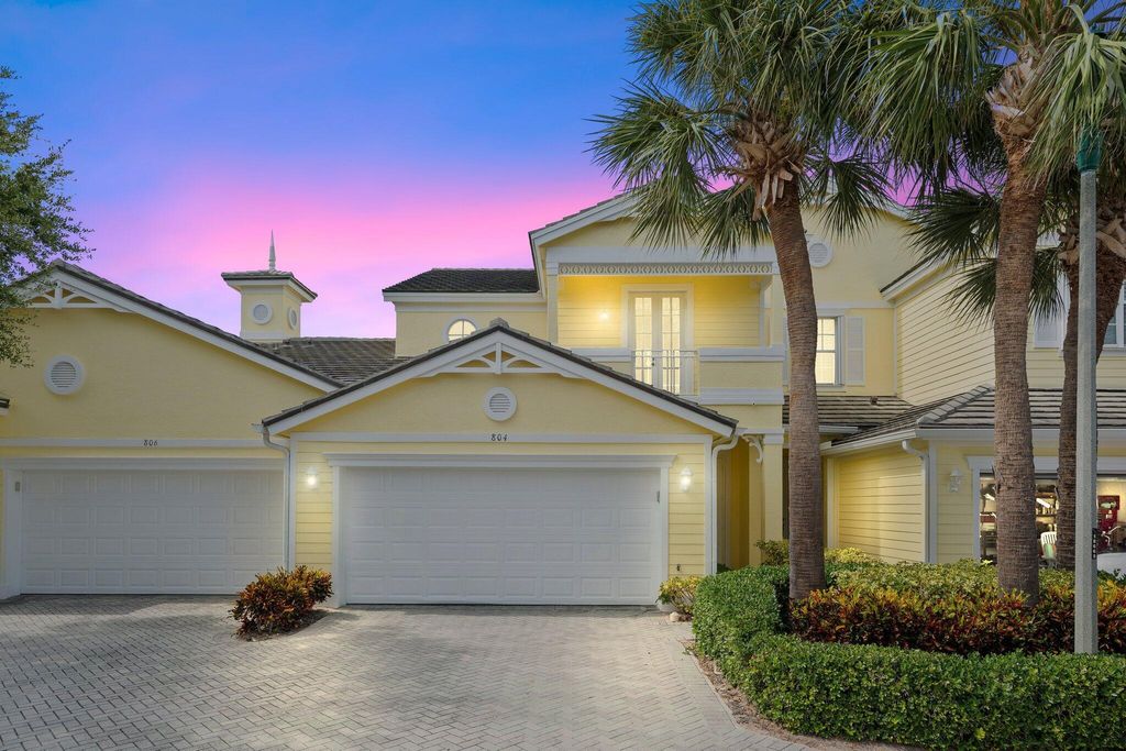 Photo of 804 Mariner Bay Boulevard, Fort Pierce, FL 34949 (MLS # R11097386)