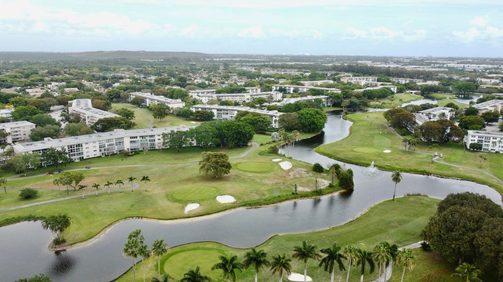 Photo of 3004 Portofino Isle #B2, Coconut Creek, FL 33066 (MLS # B26011978)