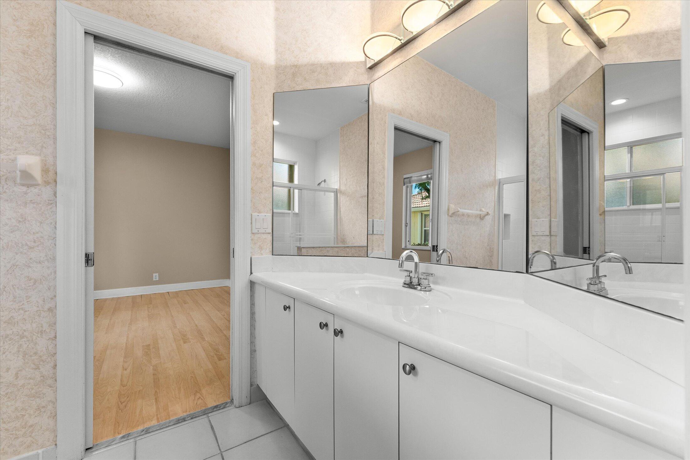 SECTOR 7 - PARCELS F G H I-1 - Residential Lease
