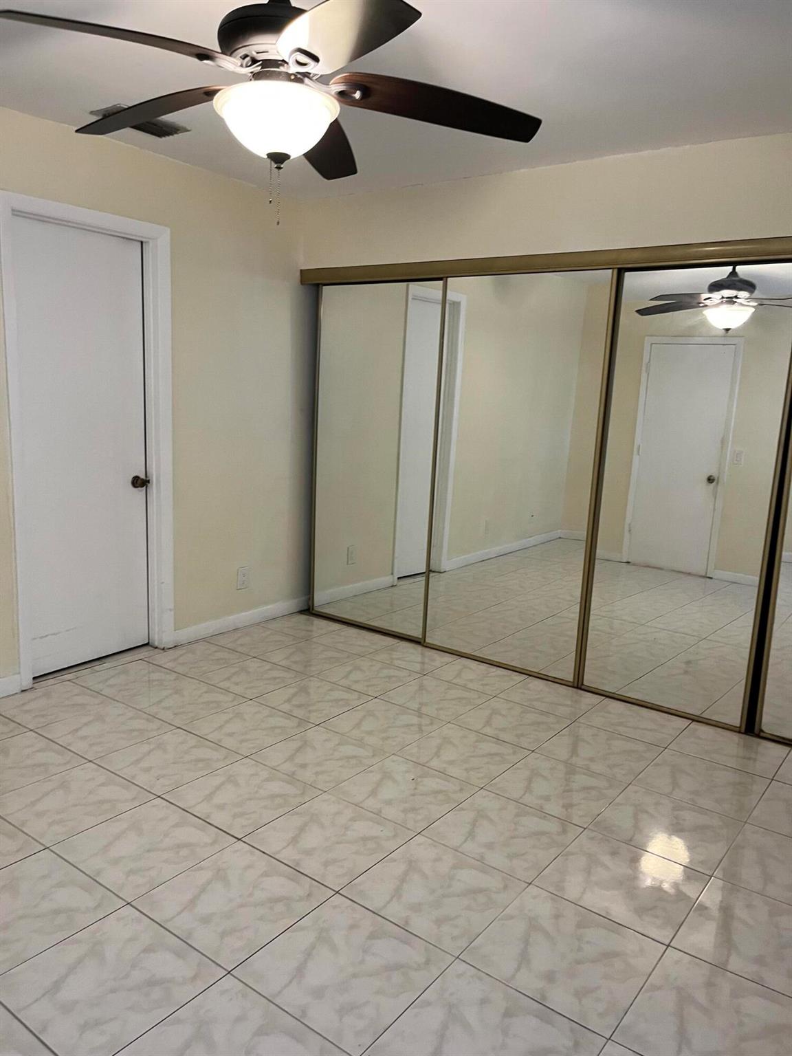 CROSSINGS OF BOYNTON BEACH CONDO - Residential Lease