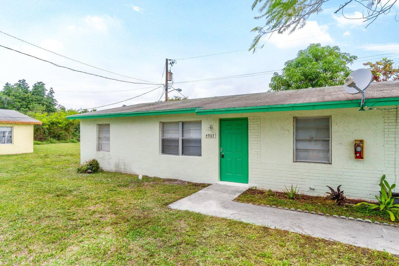 Gulfstream Apartments - Residential Lease