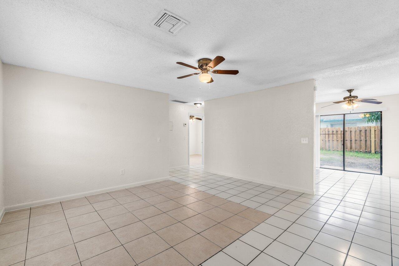 Gulfstream Apartments - Residential Lease