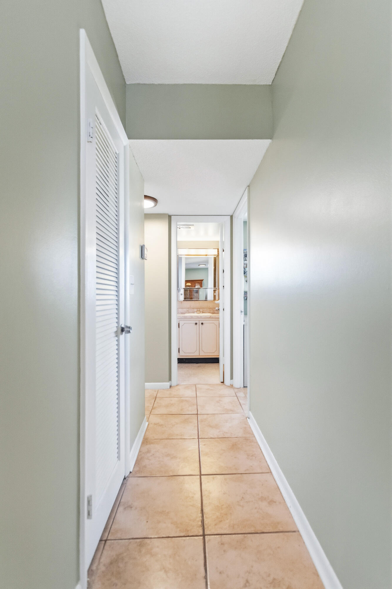 WINTER HAVEN TOWERS CONDO - Residential