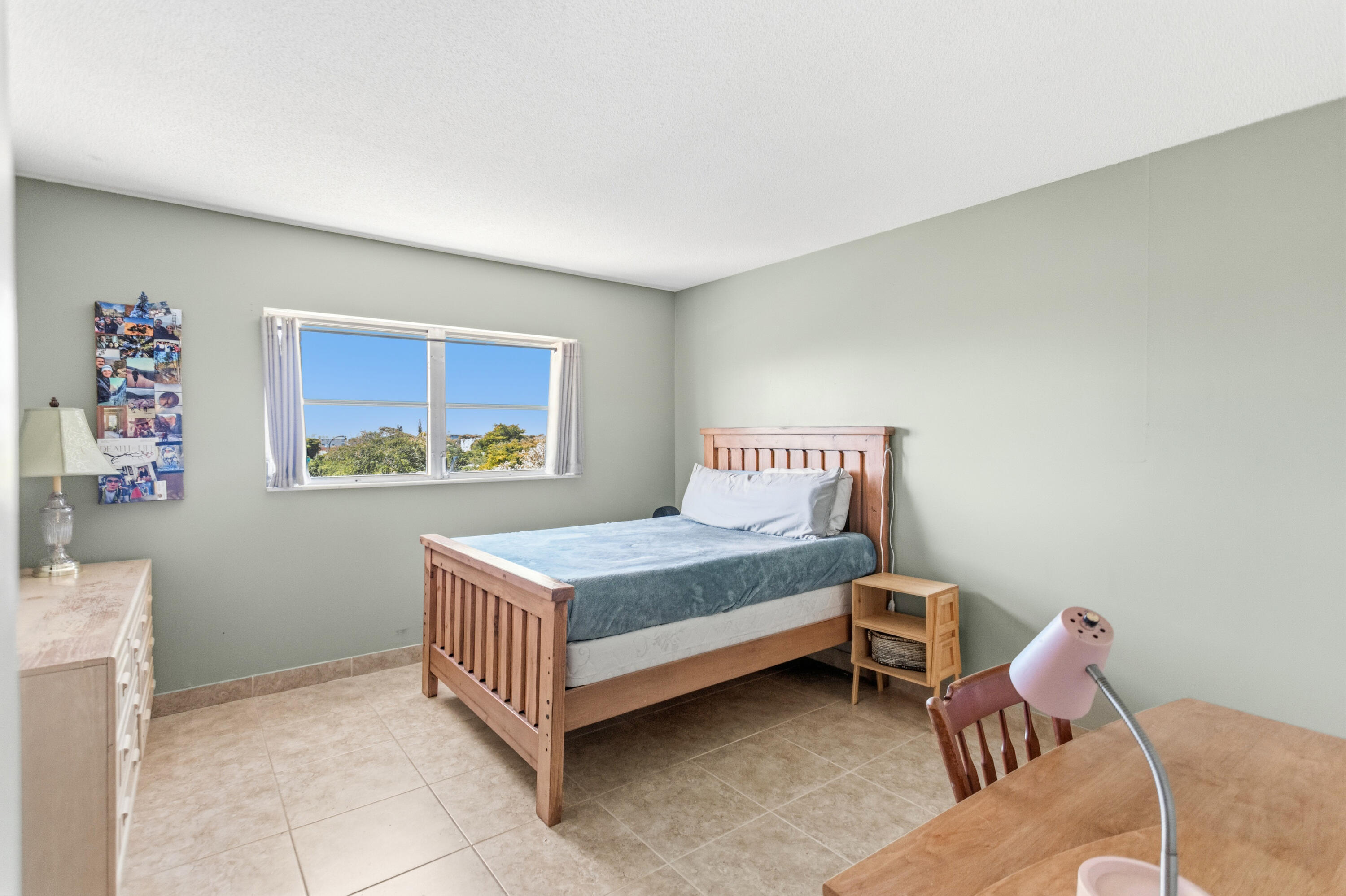 WINTER HAVEN TOWERS CONDO - Residential
