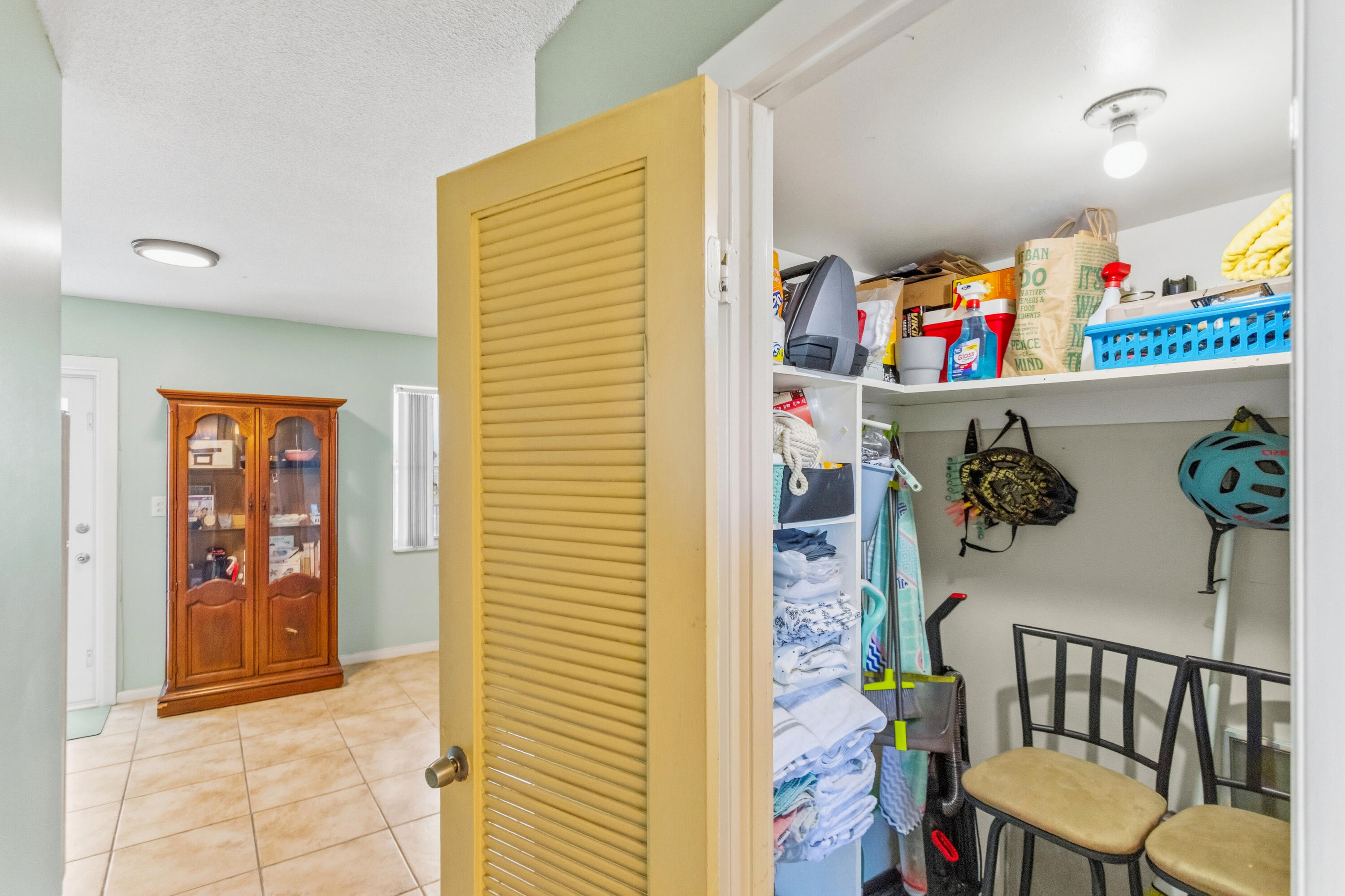 WINTER HAVEN TOWERS CONDO - Residential