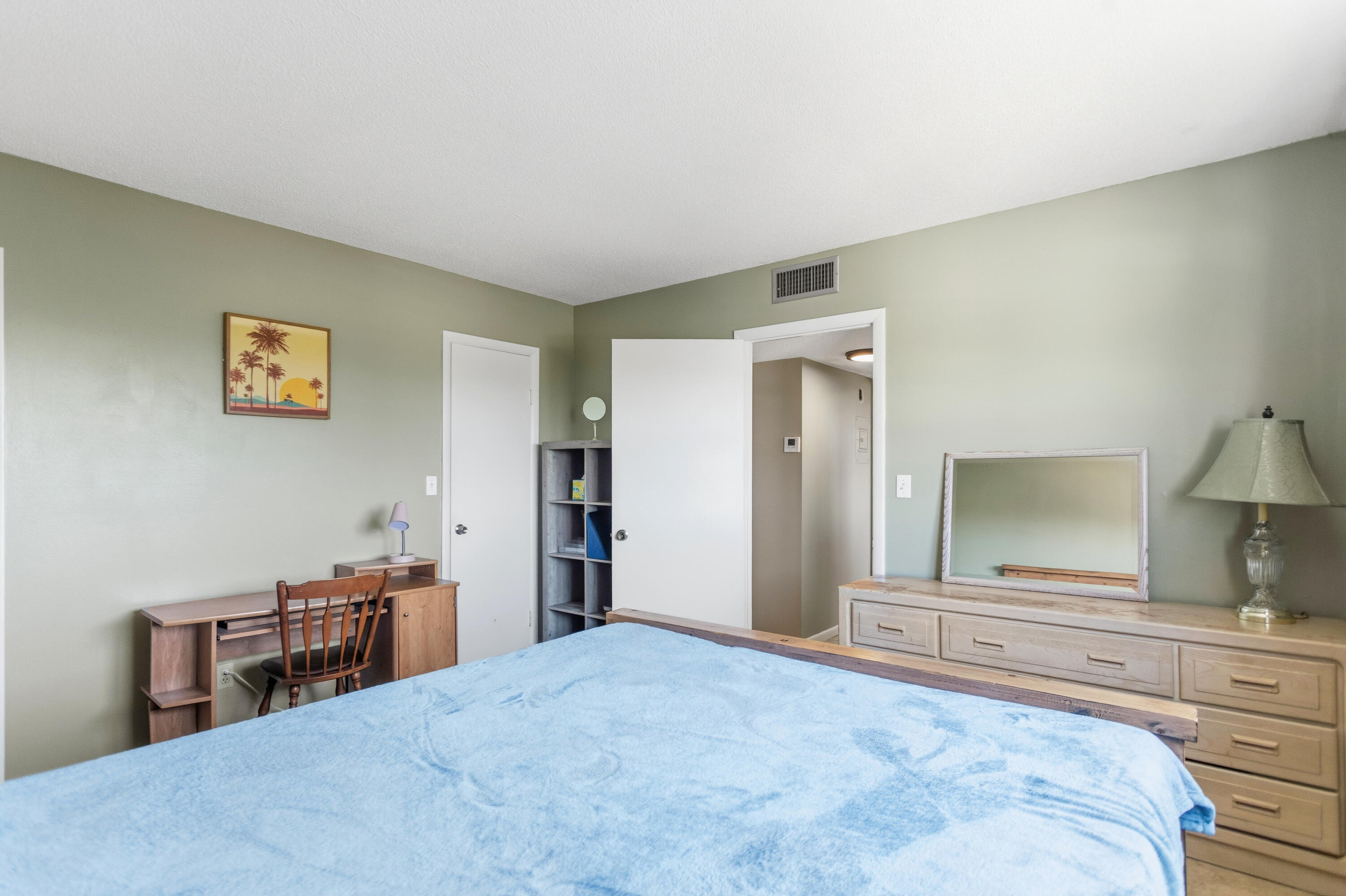 WINTER HAVEN TOWERS CONDO - Residential