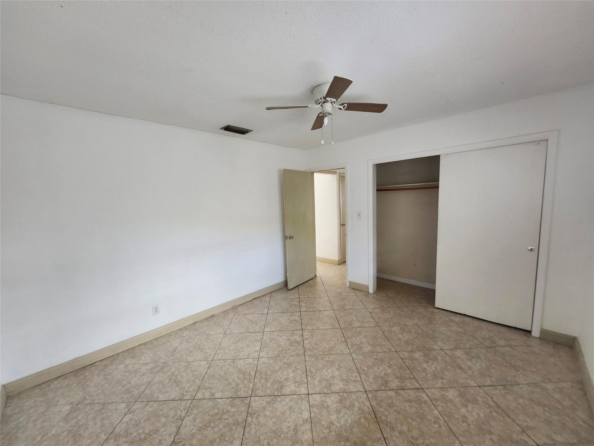 Oakland Park Second Add 1 - Residential Lease
