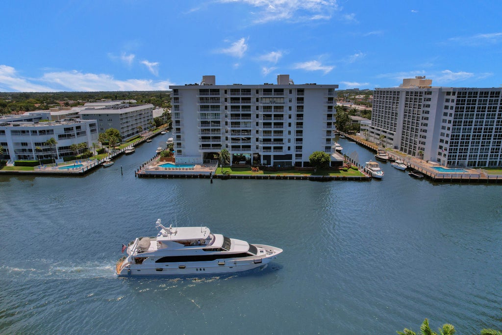 Photo of 3100 NE 48TH Street #609, Fort Lauderdale, FL 33308 (MLS # B26075915)
