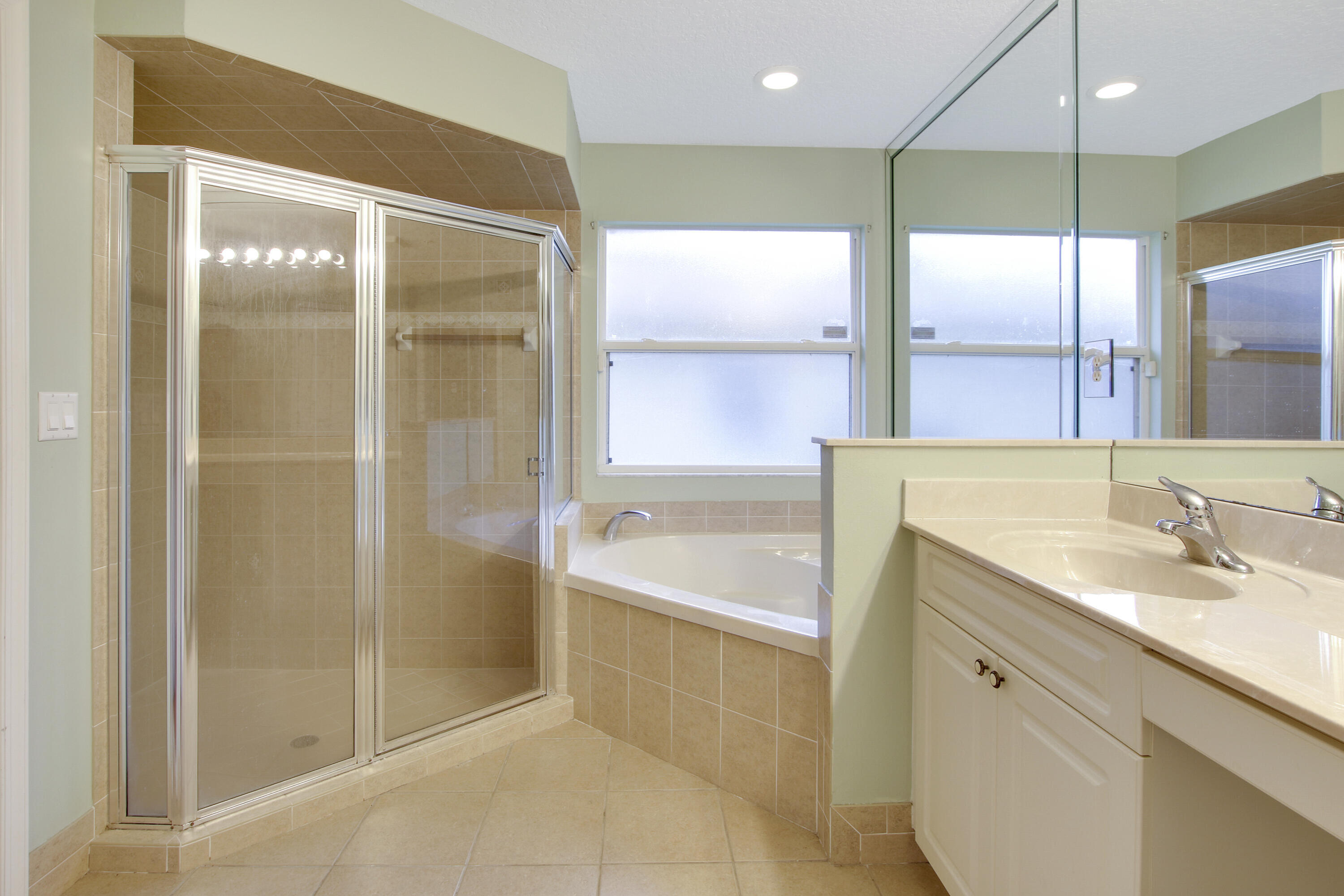 SOUTH PORT ST LUCIE UNIT 5 - Residential Lease