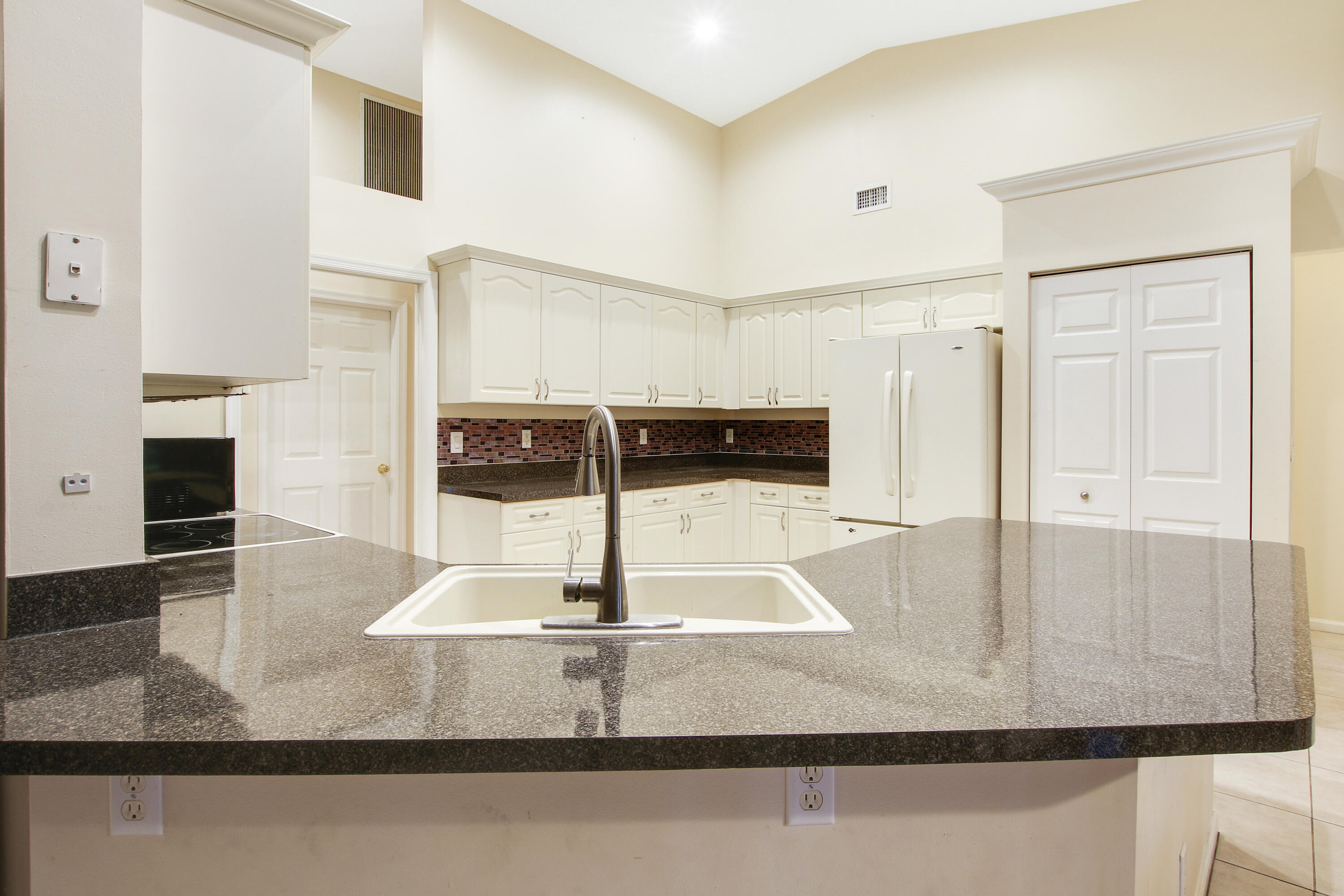 SOUTH PORT ST LUCIE UNIT 5 - Residential Lease