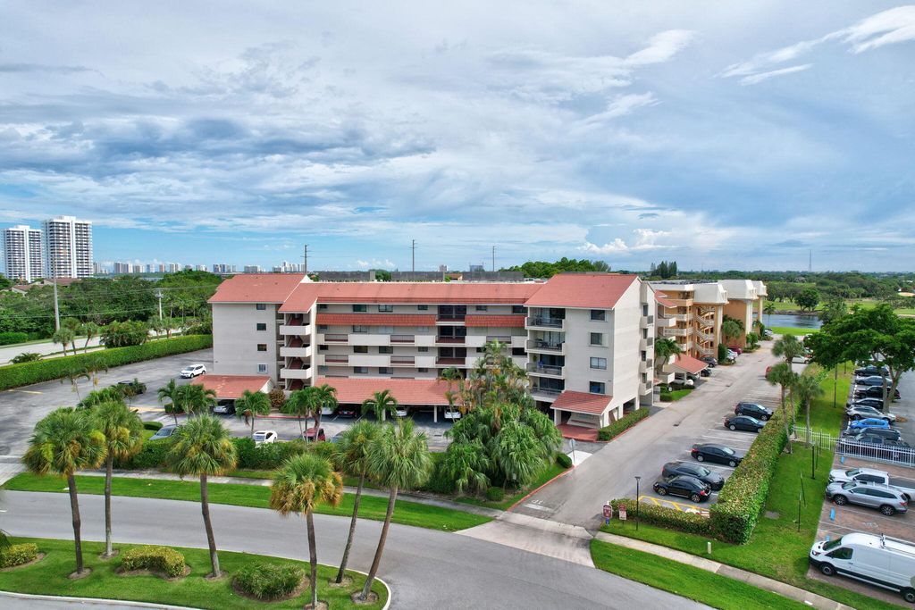 Photo of 300 Golfview Road #407, North Palm Beach, FL 33408 (MLS # R11167716)