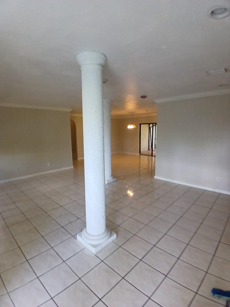 HEATHWOOD GROVES 1ST ADDN - Residential Lease