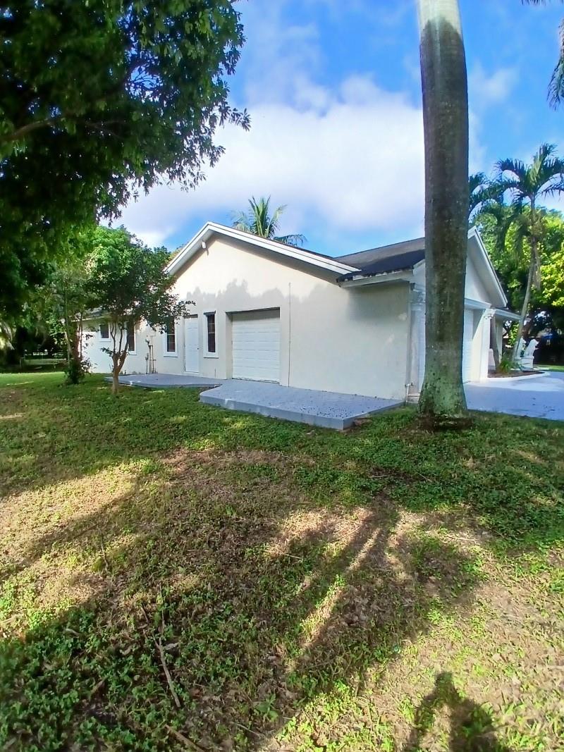 HEATHWOOD GROVES 1ST ADDN - Residential Lease