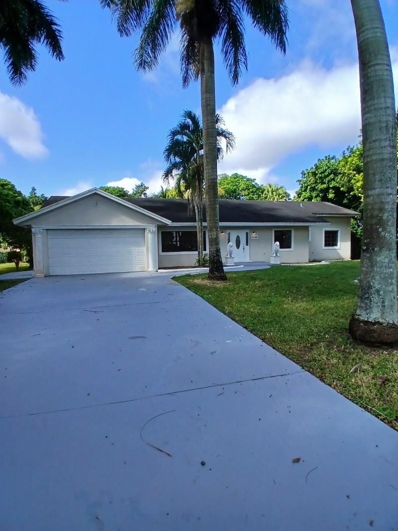 HEATHWOOD GROVES 1ST ADDN - Residential Lease