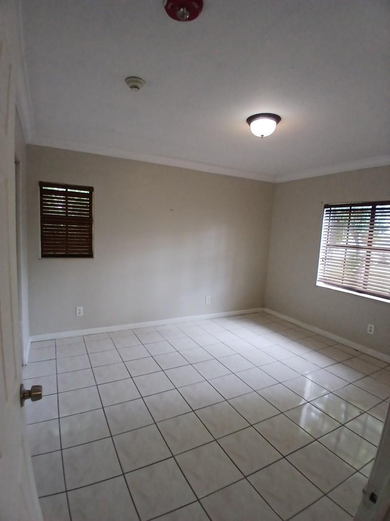 HEATHWOOD GROVES 1ST ADDN - Residential Lease