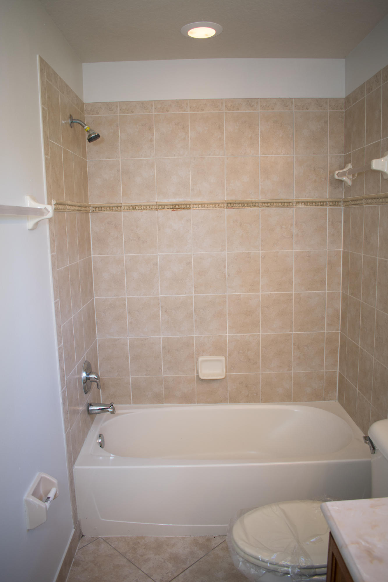 FIRST REPLAT OF PORTOFINO ISLES - Residential