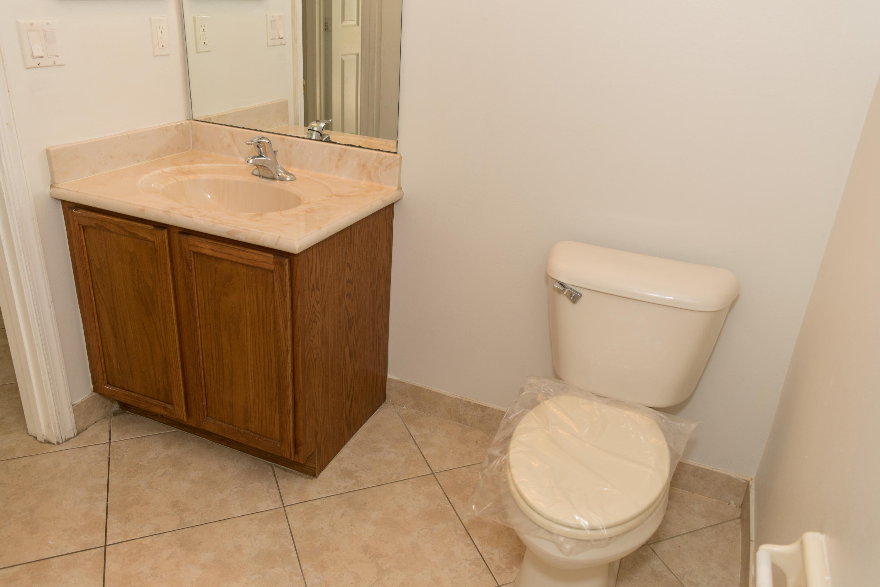 FIRST REPLAT OF PORTOFINO ISLES - Residential