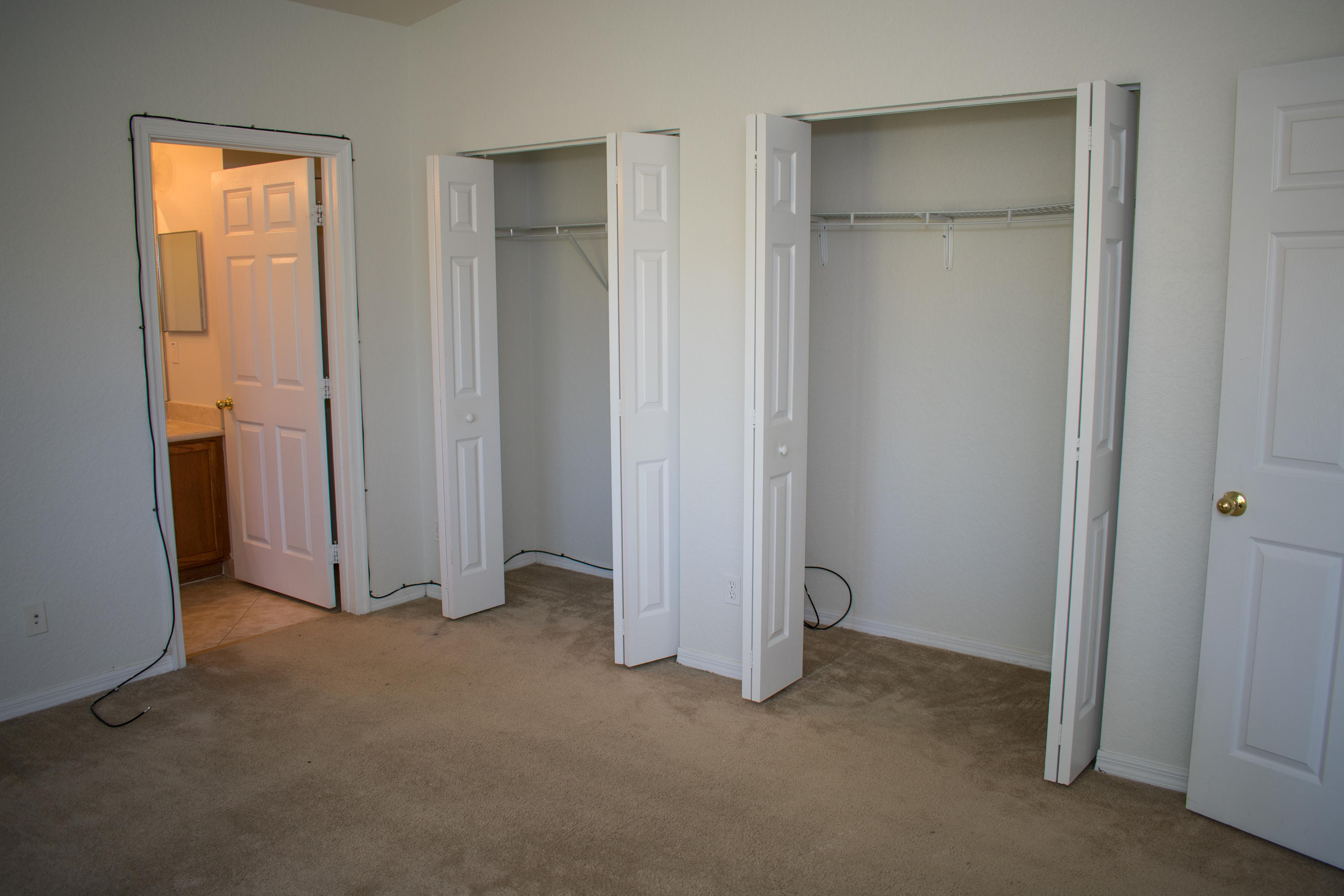 FIRST REPLAT OF PORTOFINO ISLES - Residential