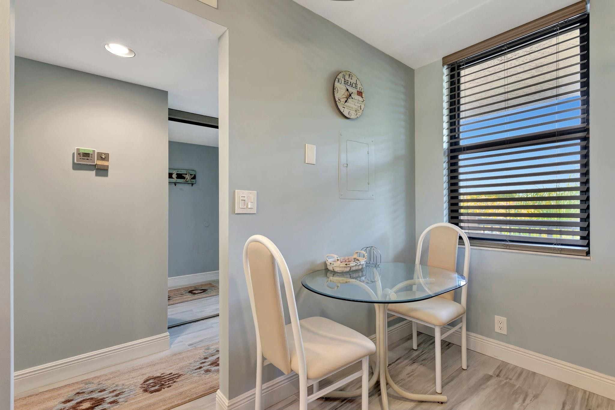 Applewood Village II - Residential