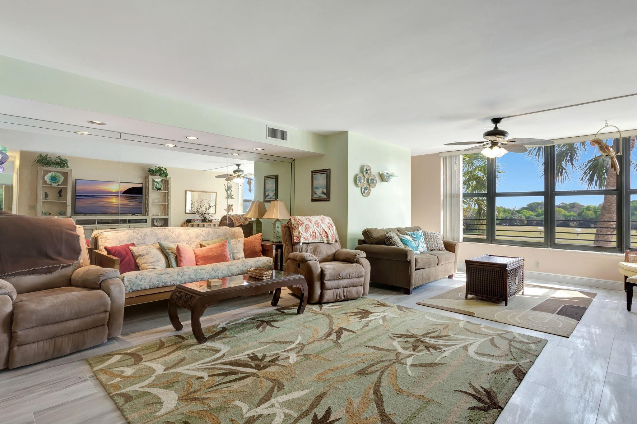 Applewood Village II - Residential