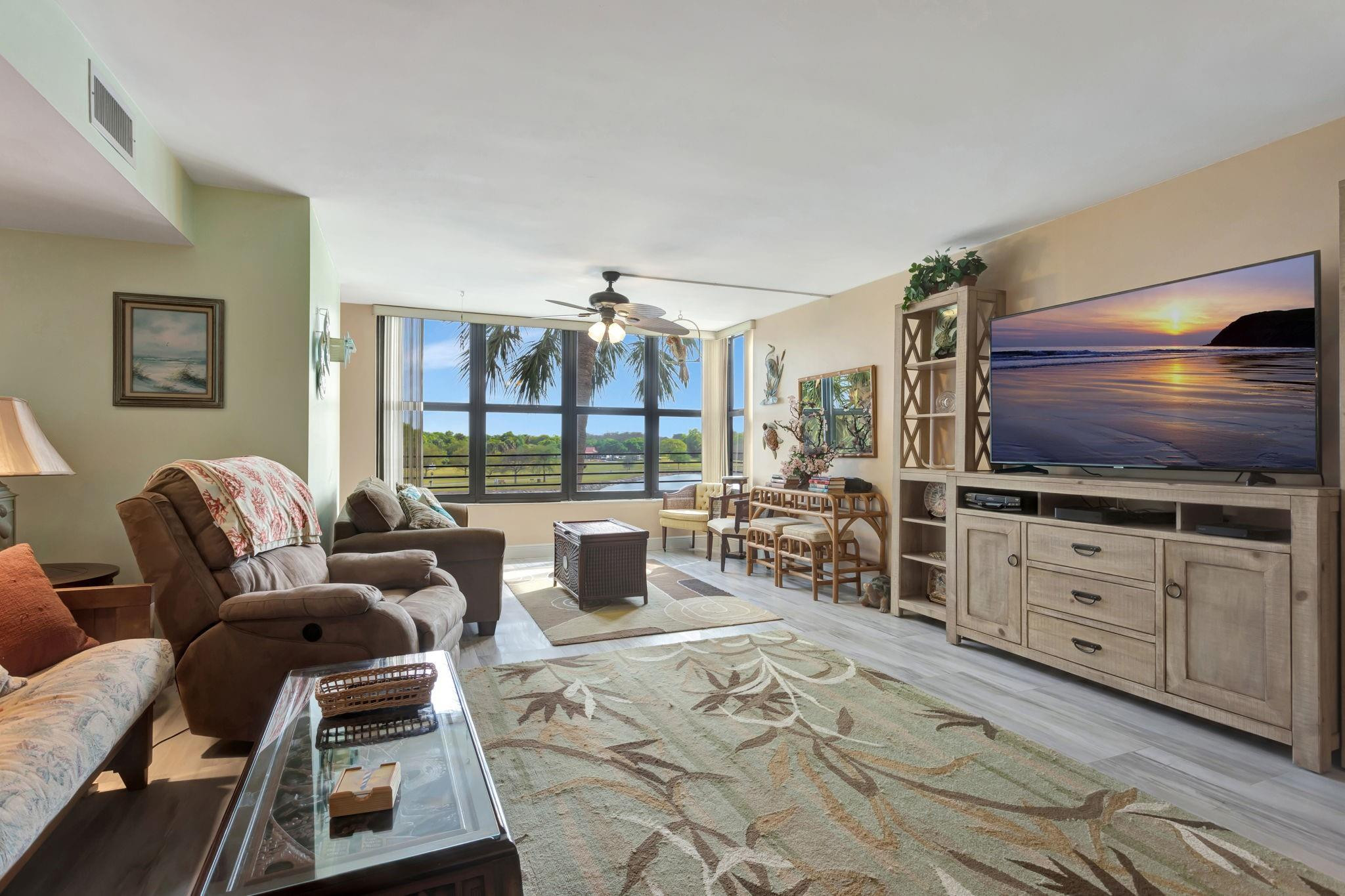 Applewood Village II - Residential