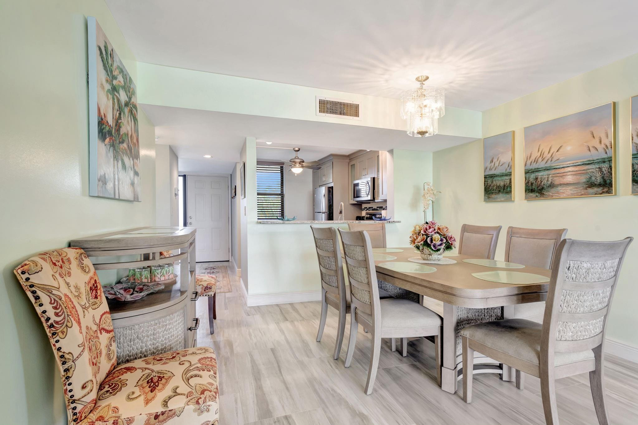 Applewood Village II - Residential