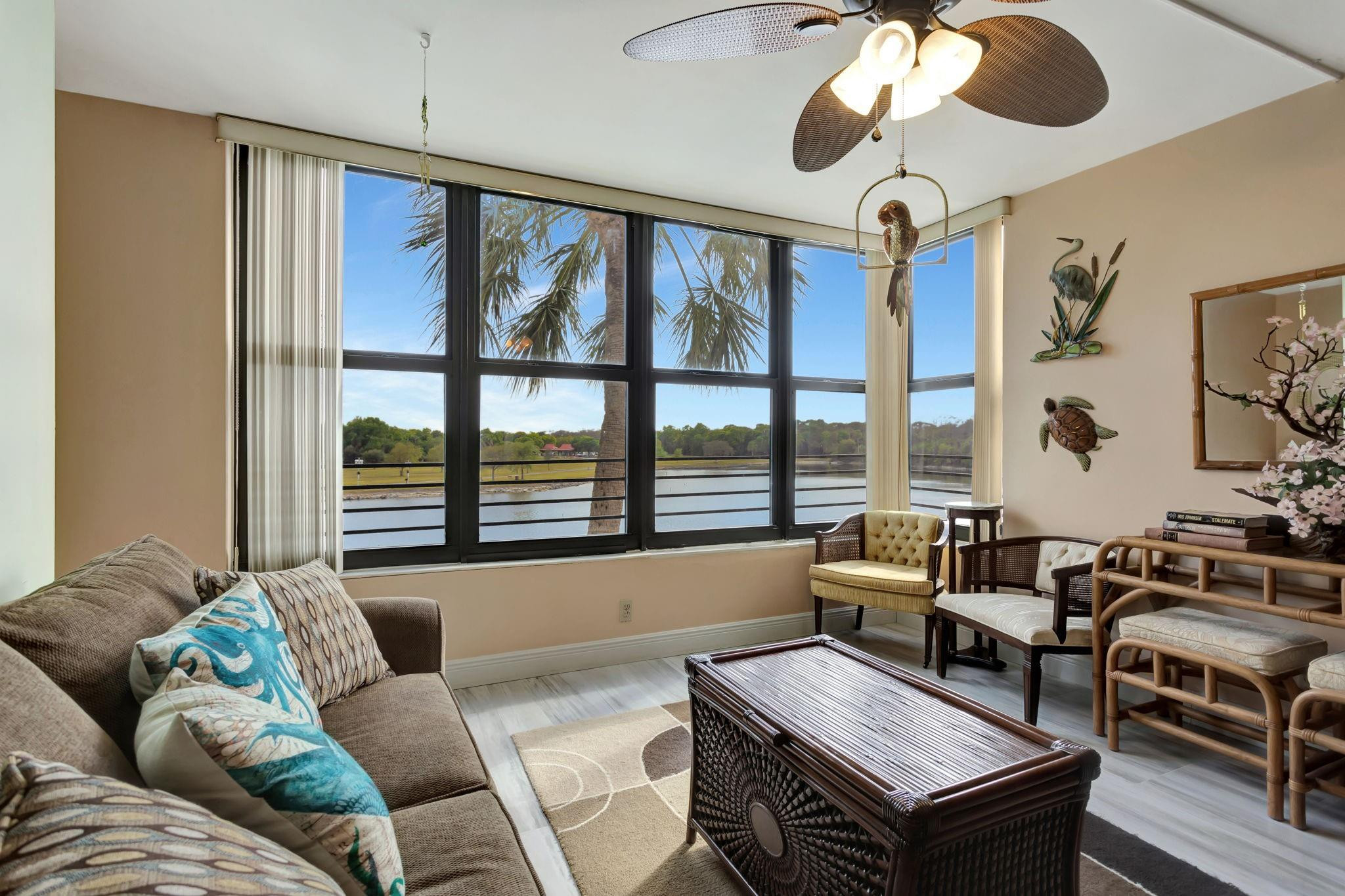 Applewood Village II - Residential