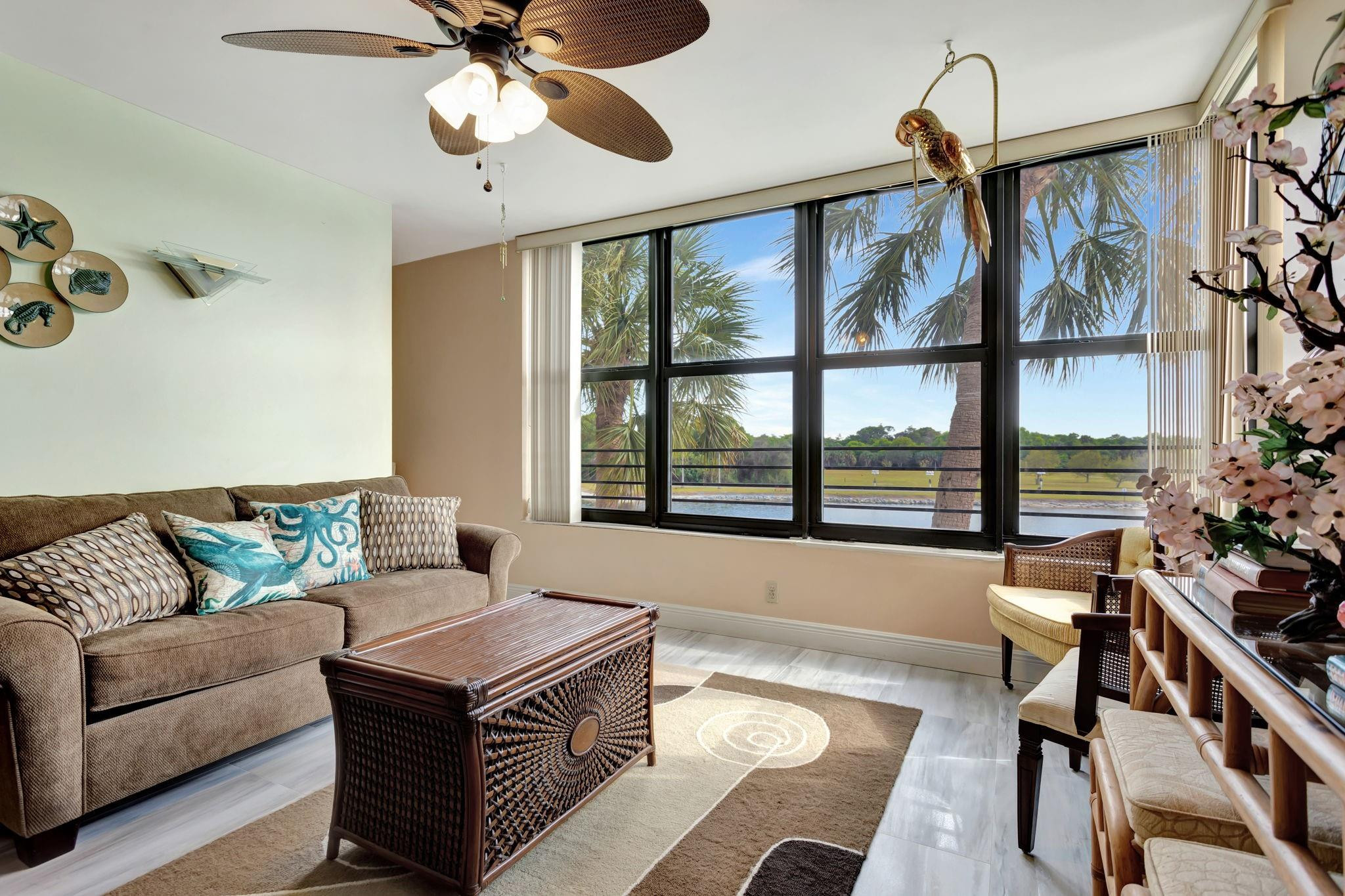 Applewood Village II - Residential