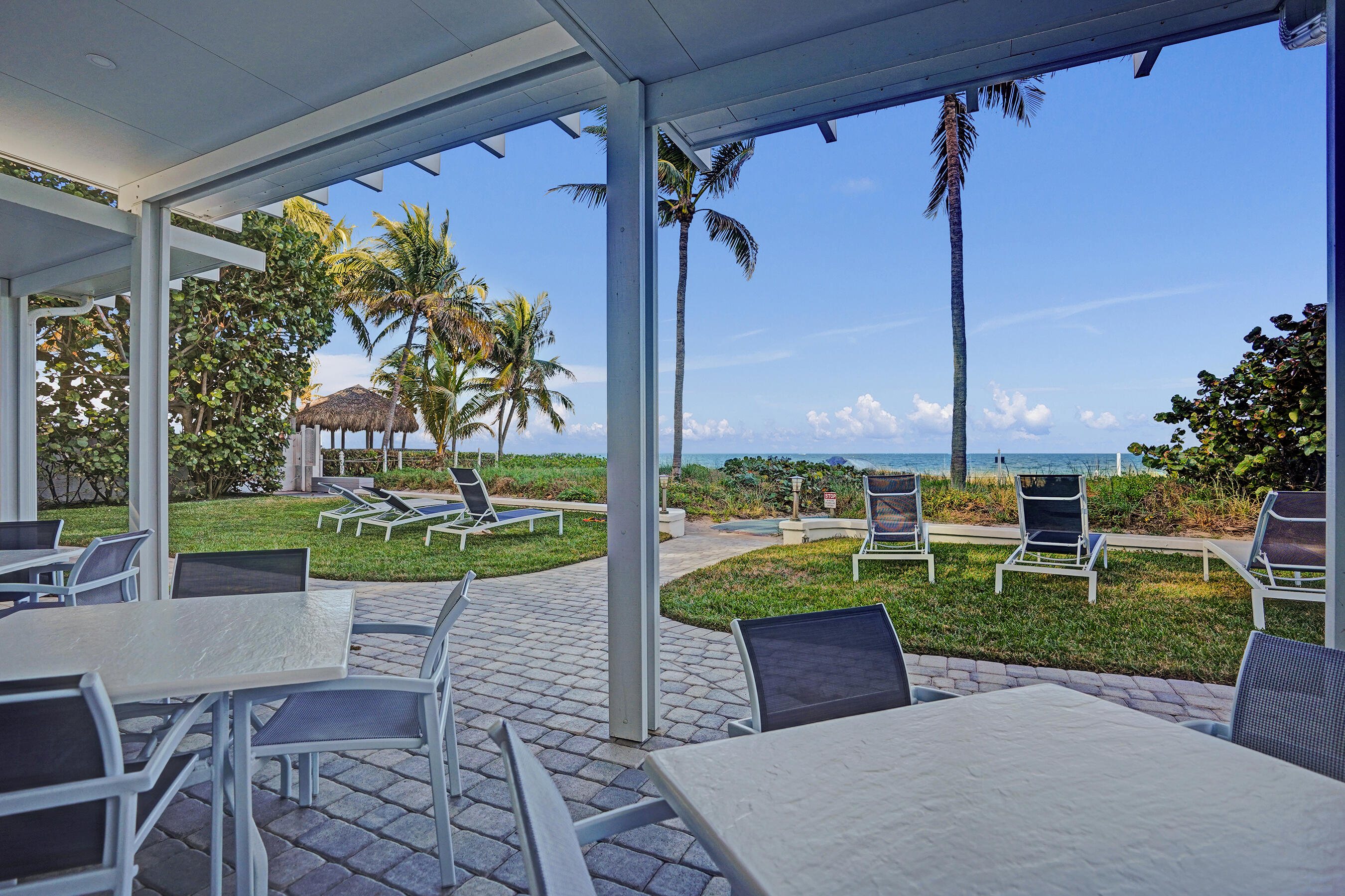 PALM CLUB - Residential