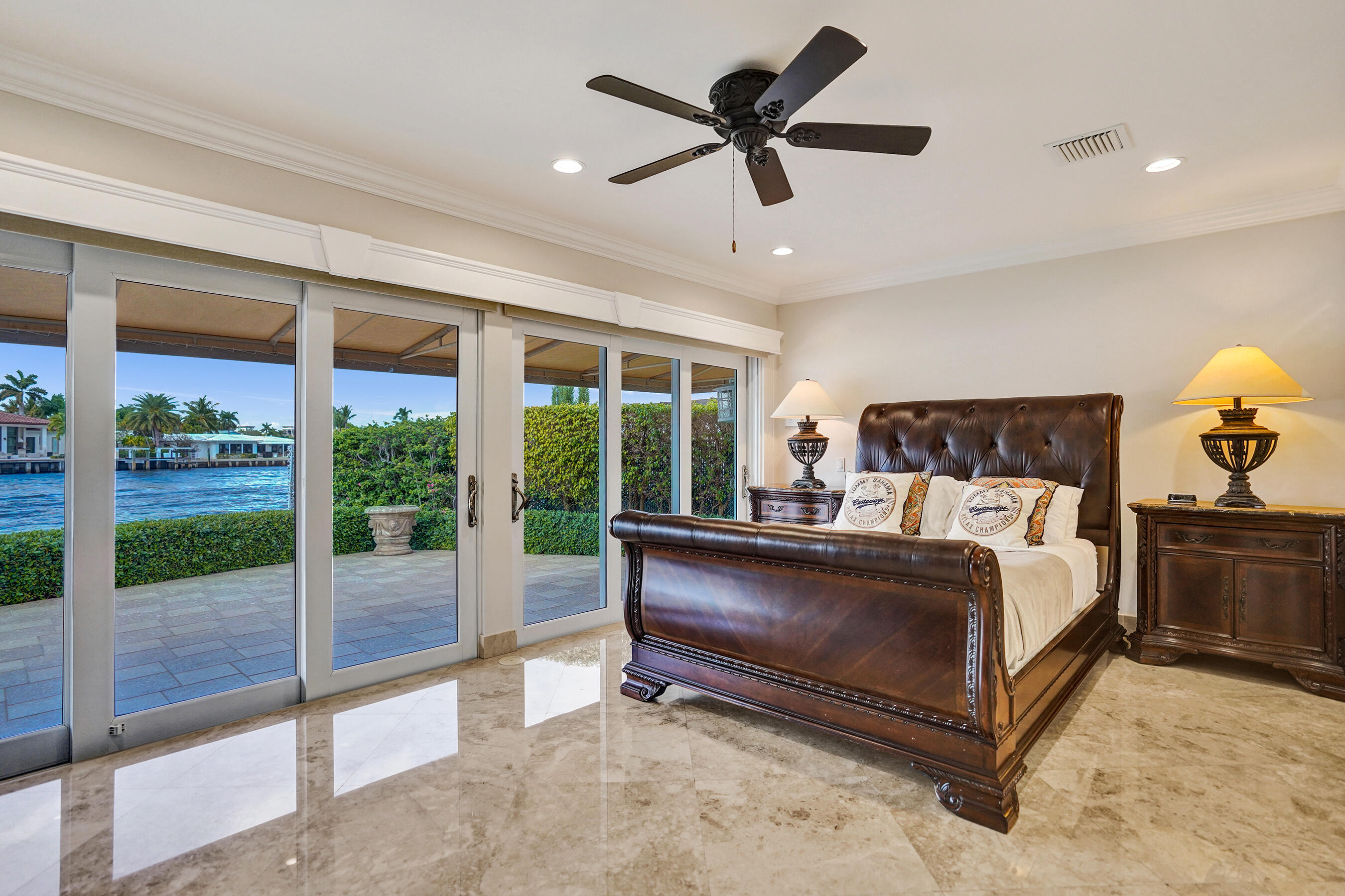 PALM CLUB - Residential