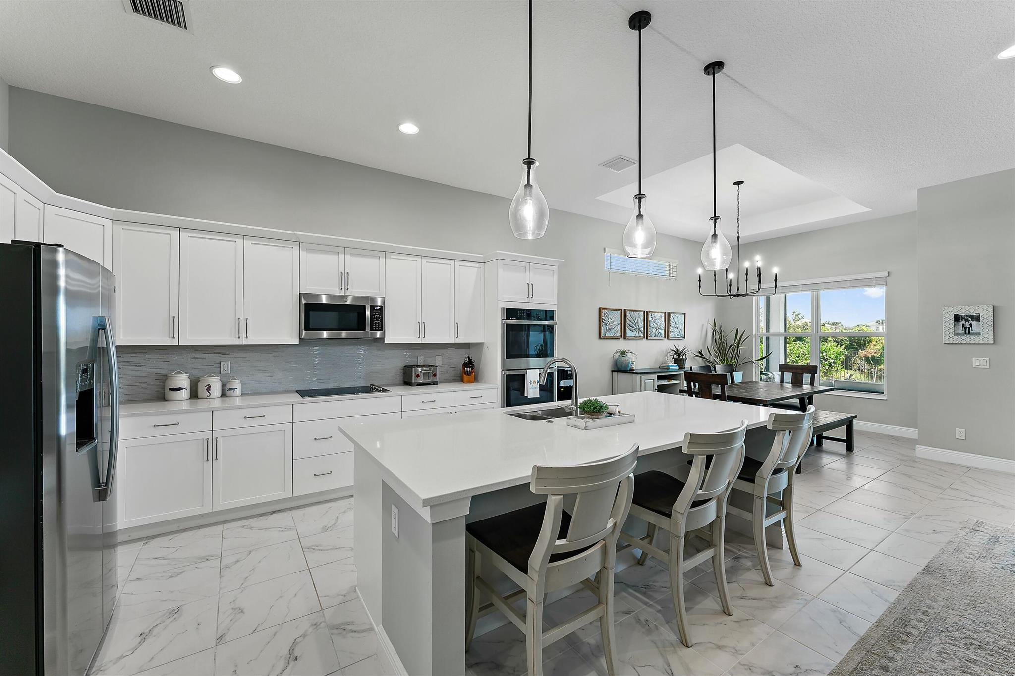 12489 SW Sunrise Lake Terrace