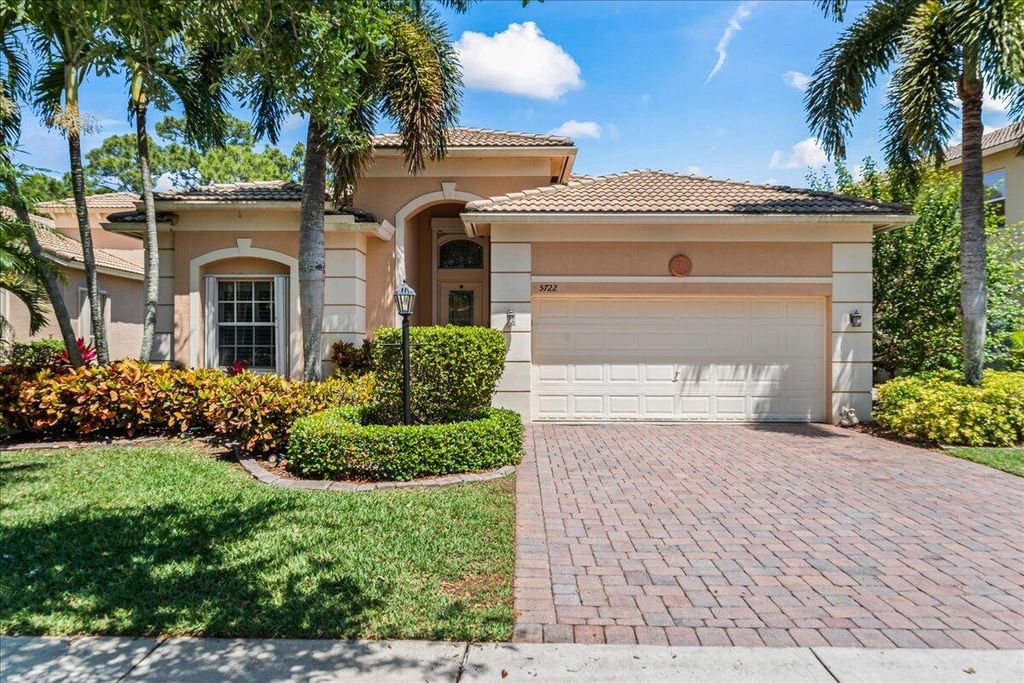 Photo of 5722 Sterling Lake Drive, Fort Pierce, FL 34951 (MLS # R11059325)